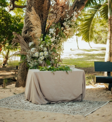 Event Planner Floral Decoration Case Noyale