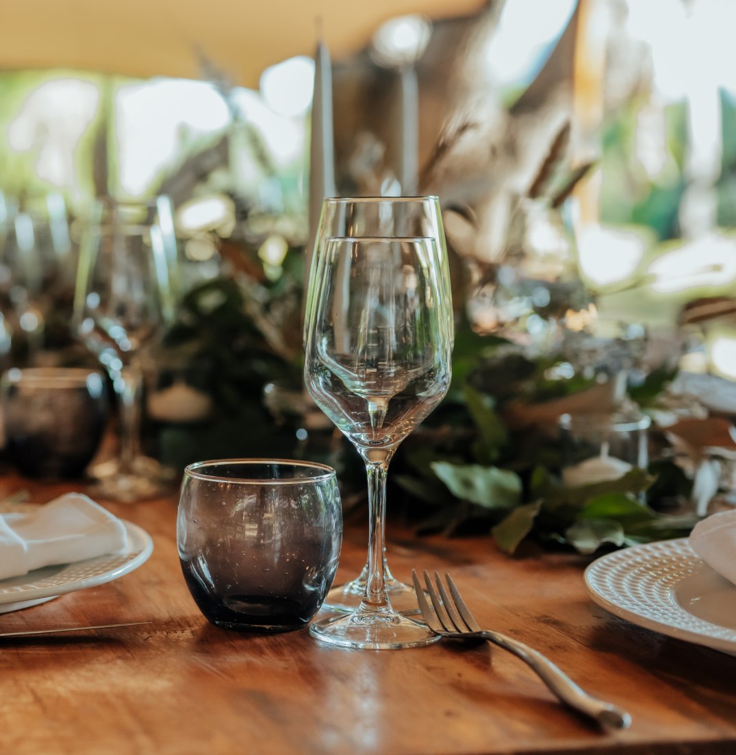 Dressed Dining Table For Event Case Noyale